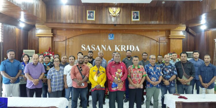 Pemkab Biak Numfor dan APPU Perkuat Komitmen Tingkatkan Produksi Telur Demi Dongkrak PAD