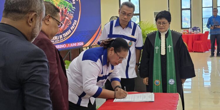 Pelantikan Dewan Kurator dan Caretaker DPW FGM se-Papua, Momentum Mempererat Semangat Pelayanan Generasi Muda Mendukung Misi GKI Di Tanah Papua