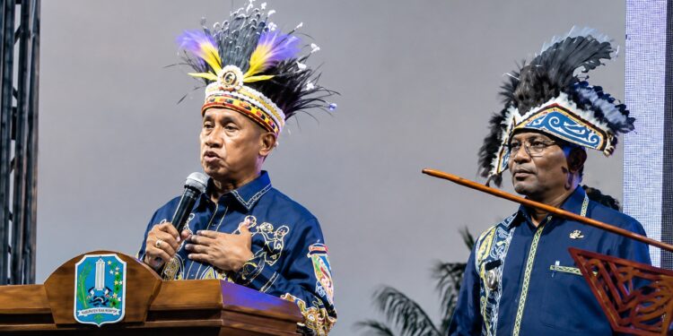 Bupati Biak Numfor Ajak Masyarakat Jadikan Festival Munara Wampasi sebagai Gerbang Pariwisata Internasional