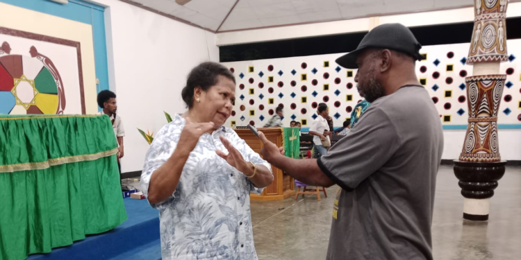 Pendeta Yemima Krey Tegaskan Orang Biak Harus Tinggalkan Sikap Kesombongan Ayakada, Ikada, Skokada