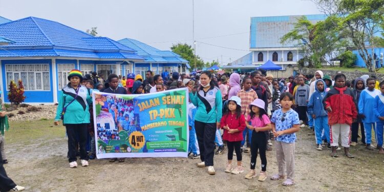 HUT ke‑4 TP PKK Mamteng Meriah dengan Jalan Sehat